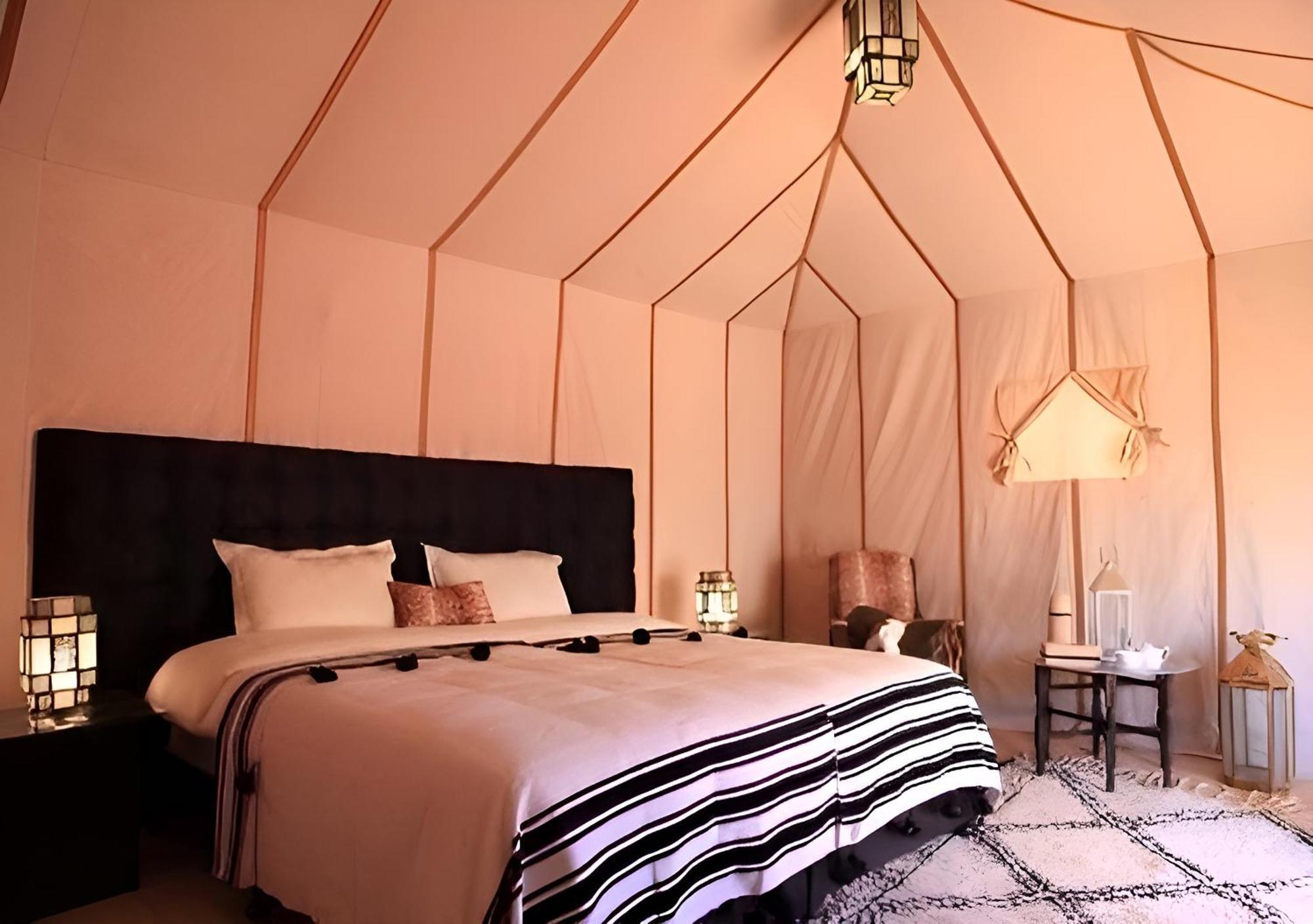Merzouga Lovely Luxury Camp المظهر الخارجي الصورة
