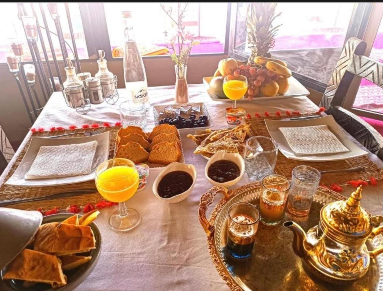 Merzouga Lovely Luxury Camp المظهر الخارجي الصورة
