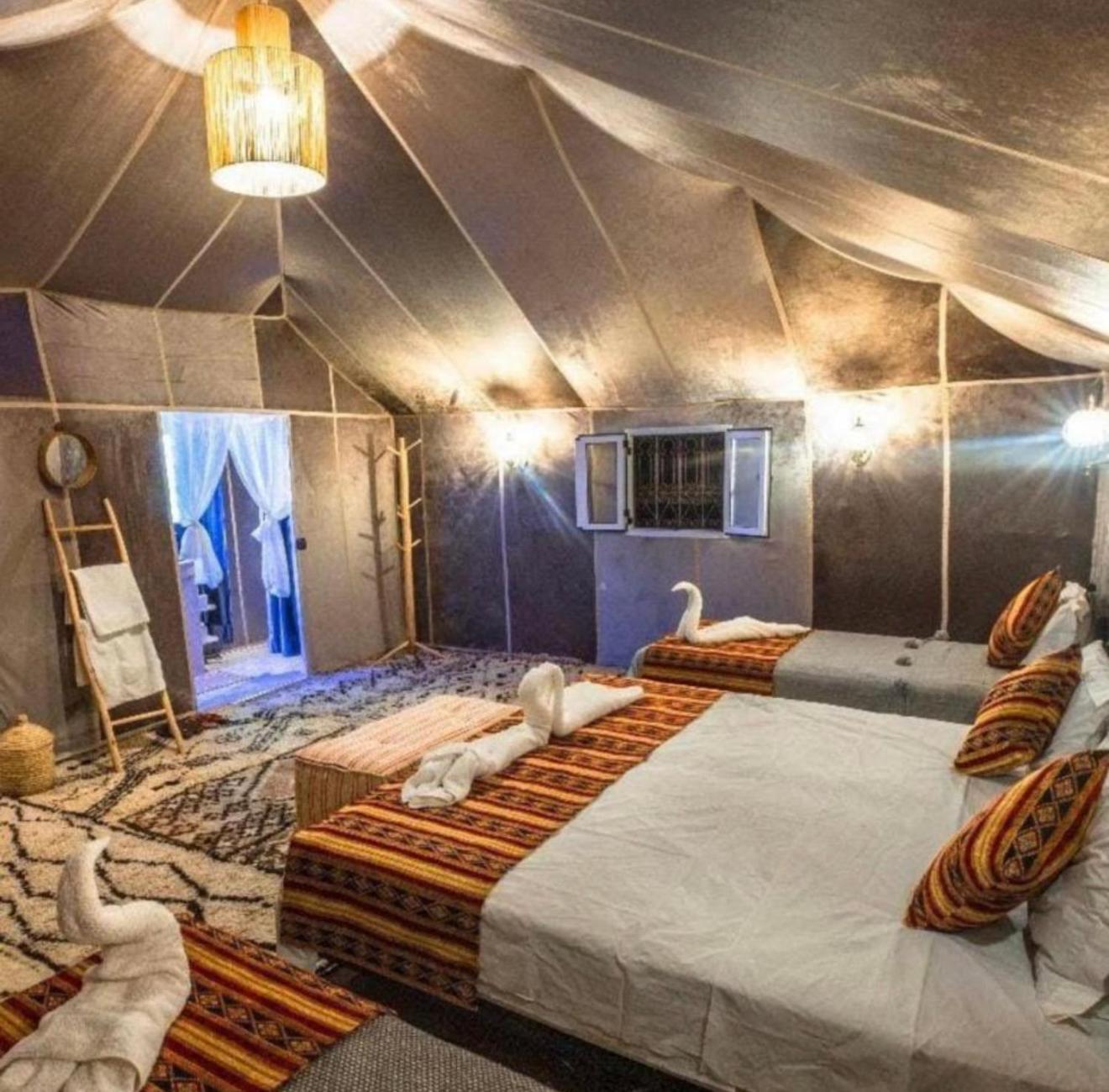 Merzouga Lovely Luxury Camp المظهر الخارجي الصورة