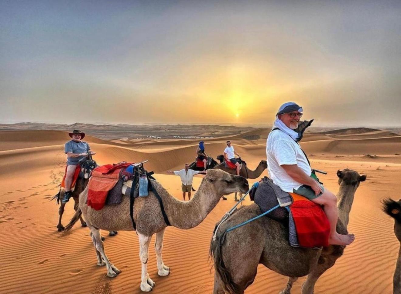 Merzouga Lovely Luxury Camp المظهر الخارجي الصورة